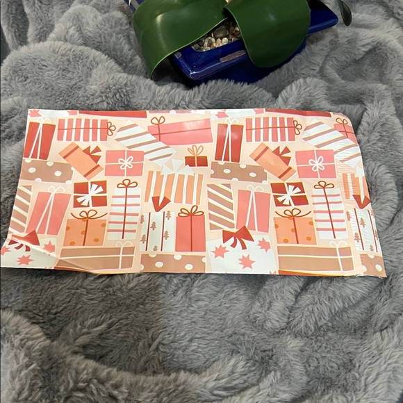 Polymailers 9x6in 20pcs - Picture 2 of 5